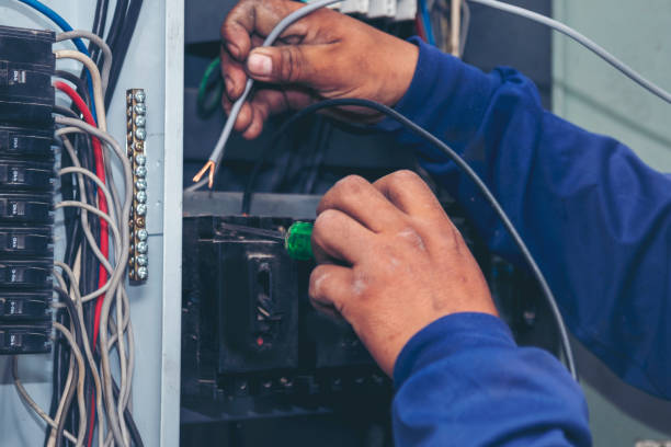 Best Electrical Repair Services  in Riverside, NY